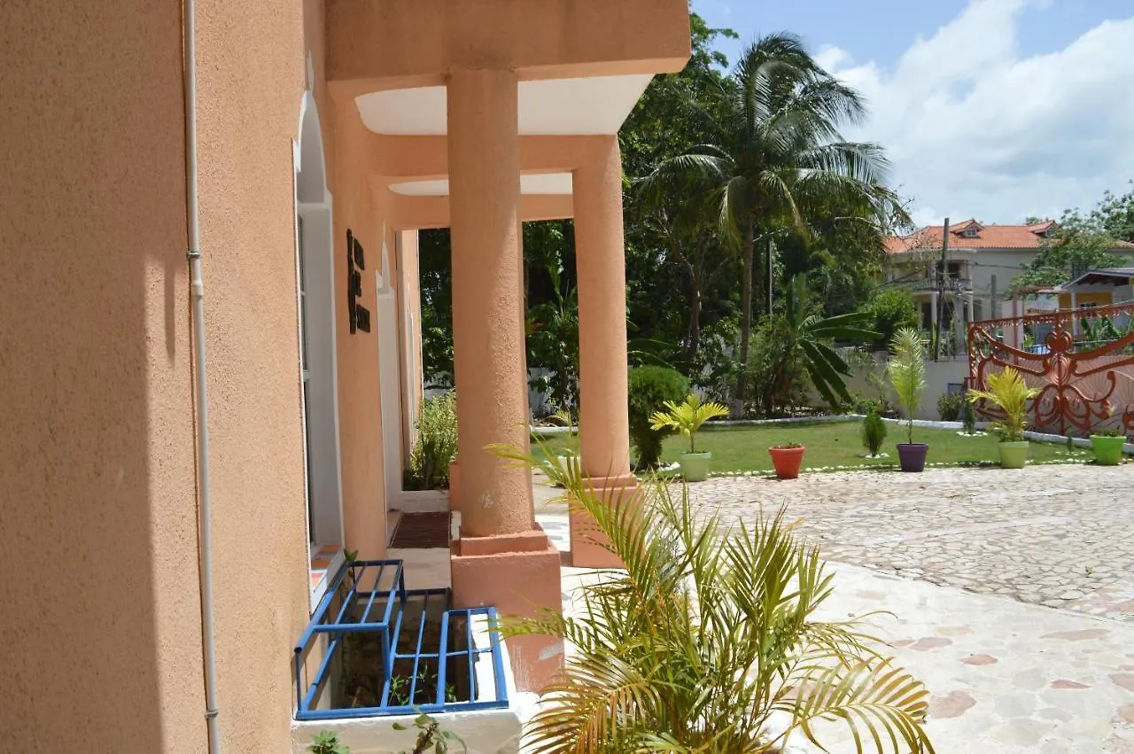 ***  Casa De Shalom Hotel Ocho Rios Jamaica