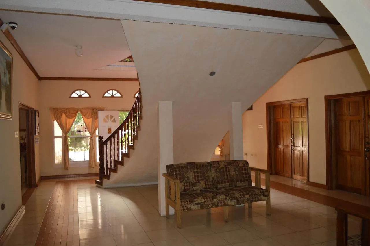 Casa De Shalom Hotel Ocho Rios